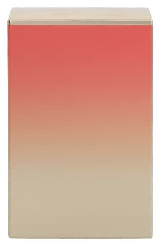 Box with a gradient color from red to beige